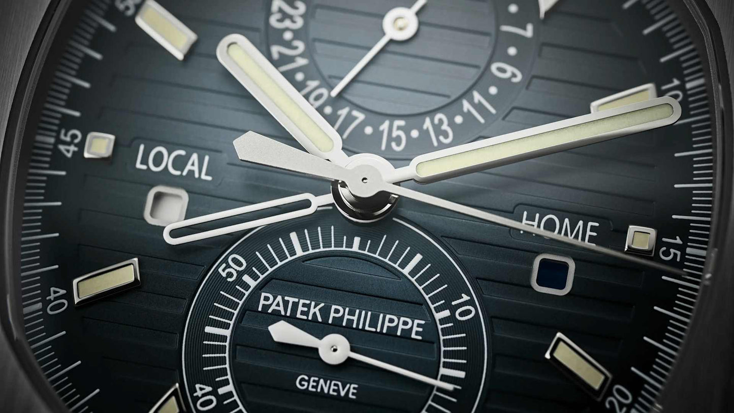 PATEK  PHILIPPE NAUTILUS - FLAYBACK TEMPO DE VIAGEM SILVER