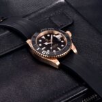 RELÓGIO PAGANI DESIGN EXPLORER GOLD BLACK